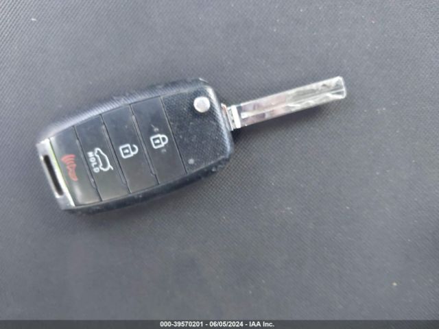 KNDJN2A28E7003759 KIA Soul