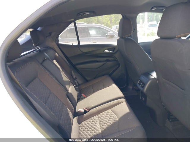 Chevrolet EQUINOX LT 2018 2GNAXSEVXJ6220021 Image 8