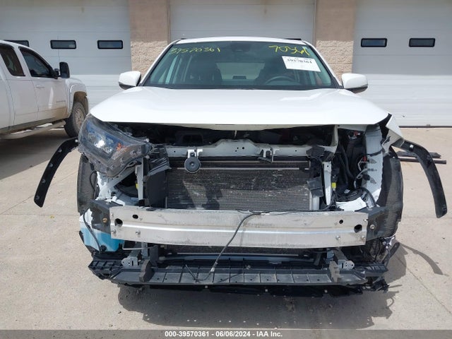 Toyota RAV4 LE 2022 2T3G1RFV1NC312819 Image 13