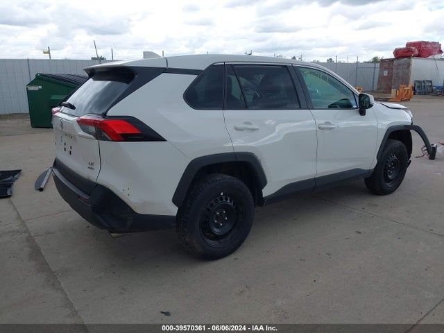 Toyota RAV4 LE 2022 2T3G1RFV1NC312819 Image 4