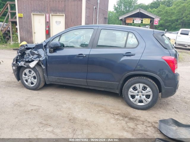 3GNCJKSB1KL164326 Chevrolet TRAX LS