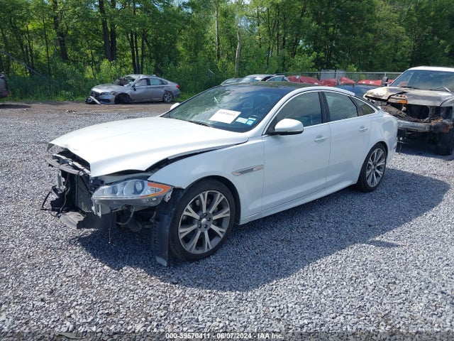 2015 JAGUAR XJ SAJWJ1CD0F8V88764 Photo 1