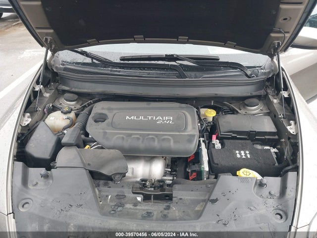1C4PJLCB5HW574449 Jeep Cherokee Latitude Fwd