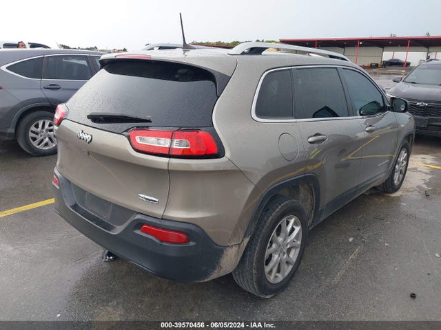 1C4PJLCB5HW574449 Jeep Cherokee Latitude Fwd