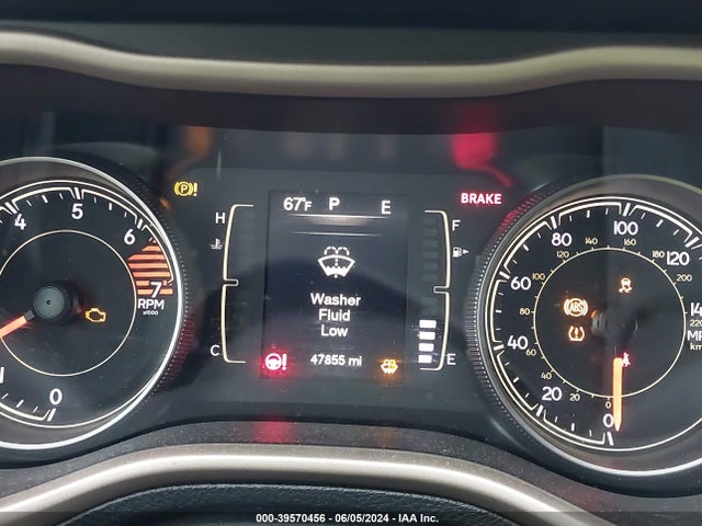 1C4PJLCB5HW574449 Jeep Cherokee Latitude Fwd