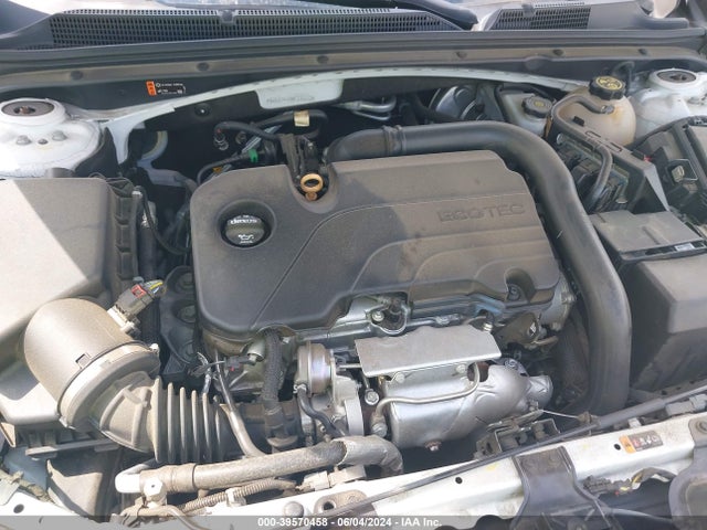 Chevrolet Malibu 1fl 2019 1G1ZC5ST5KF131713 Image 10