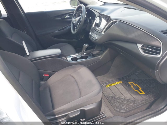 Chevrolet Malibu 1fl 2019 1G1ZC5ST5KF131713 Image 5