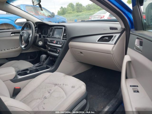 5NPE24AF7KH744839 Hyundai SONATA SE