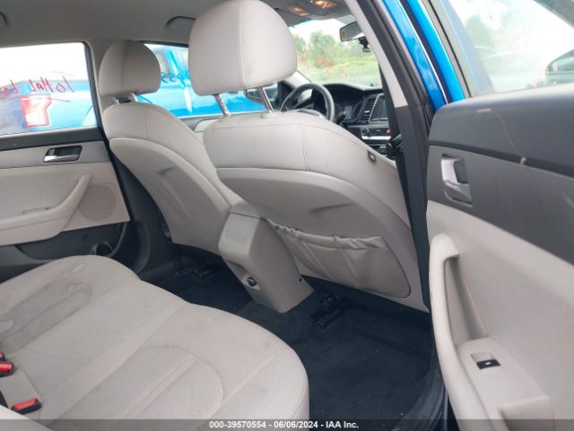 5NPE24AF7KH744839 Hyundai SONATA SE