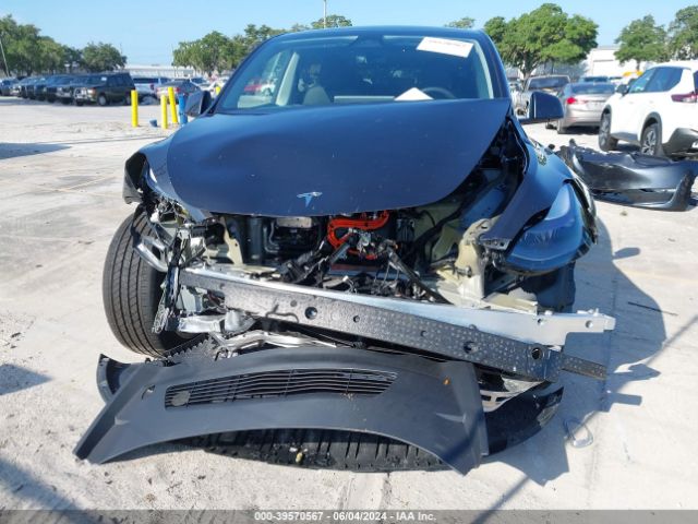 7SAYGDED7RF038232 Tesla Model Y Rwd