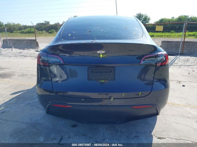 7SAYGDED7RF038232 Tesla Model Y Rwd