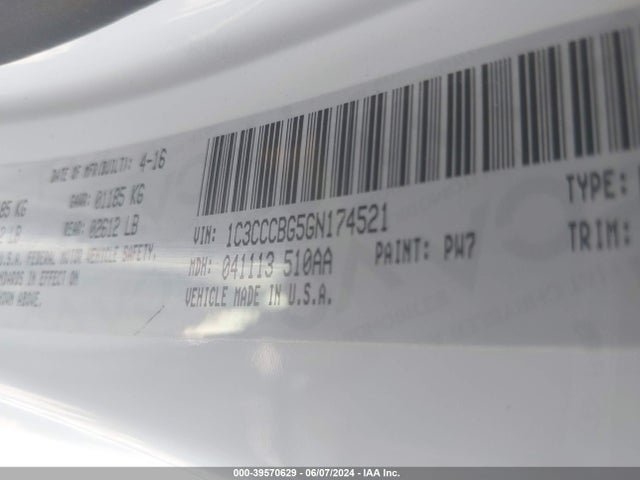 1C3CCCBG5GN174521 Chrysler 200 S