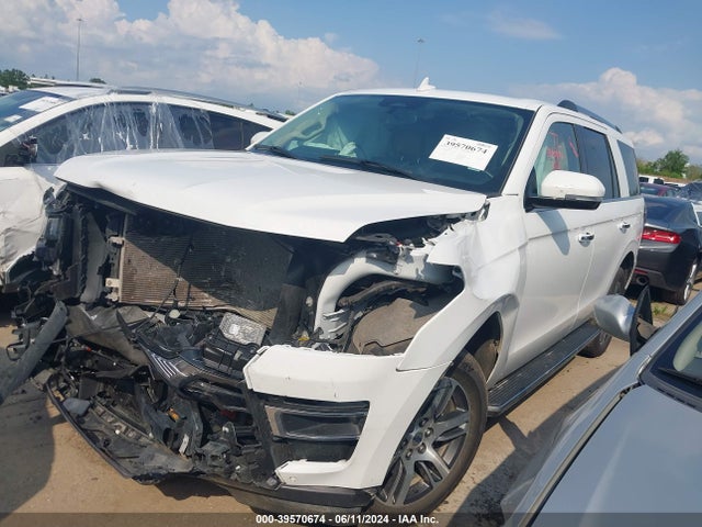 Ford Expedition Limited 2023 1FMJU2A89PEA07367 Image 2
