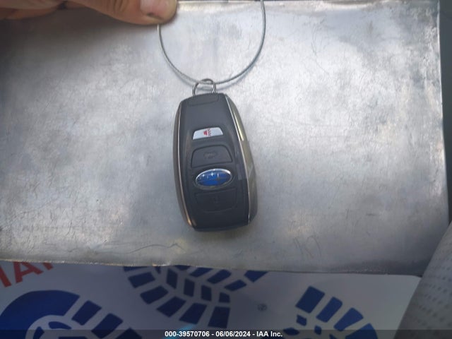 Subaru Outback 2.5i Limited 2018 4S4BSAKC2J3296246 Image 11