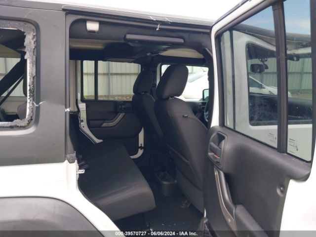 1C4HJWDG6HL721511 Jeep Wrangler Unlimited Sport 4x4