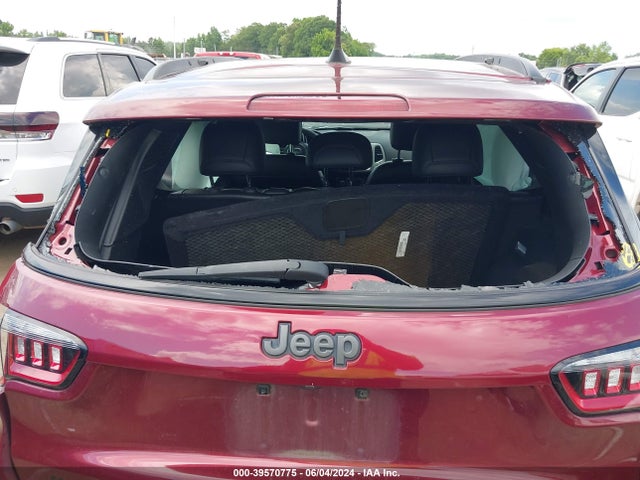 3C4NJCEB2MT570881 Jeep Compass 80th Anniversary Fwd