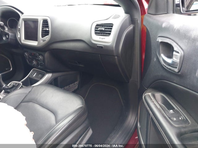 3C4NJCEB2MT570881 Jeep Compass 80th Anniversary Fwd