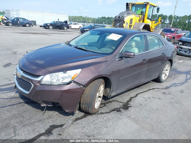 Chevrolet MALIBU 1LT 2015 1G11C5SL0FF250367 Image 2