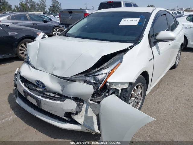 Toyota Prius Two 2016 JTDKBRFU5G3012414 Image 6