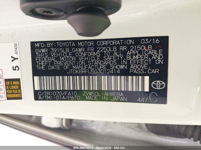 Toyota Prius Two 2016 JTDKBRFU5G3012414 Image 9