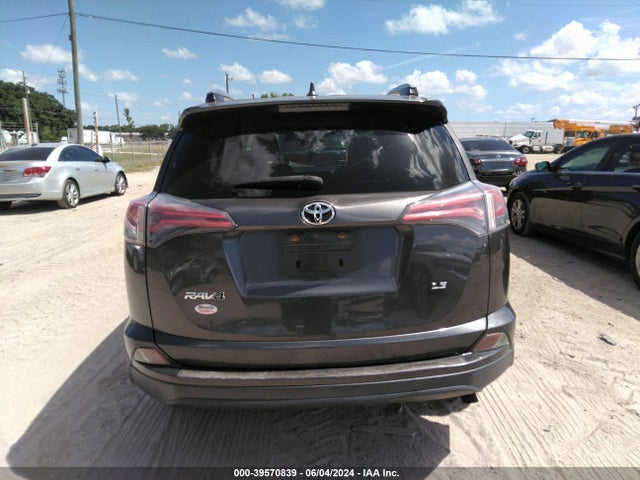 Toyota RAV4 LE 2018 JTMZFREV9JJ155608 Image 16