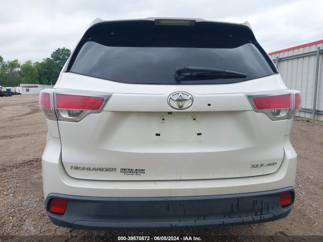 Toyota Highlander Xle V6 2016 5TDJKRFH2GS320640 Image 17