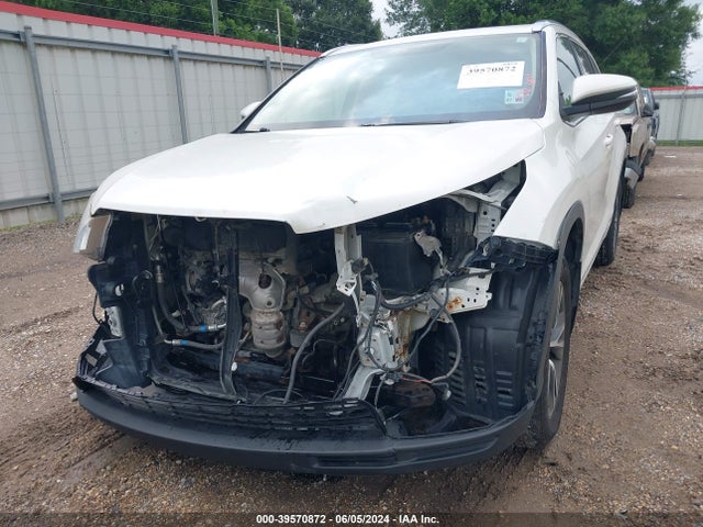 Toyota Highlander Xle V6 2016 5TDJKRFH2GS320640 Image 6
