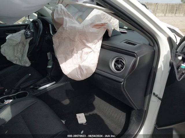 Toyota COROLLA SE 2019 2T1BURHE0KC139524 Image 5