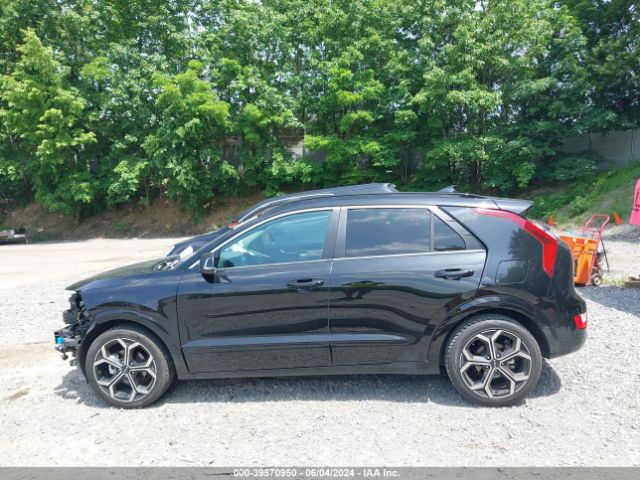 KNDCR3LE3P5036239 KIA Niro Ex Touring