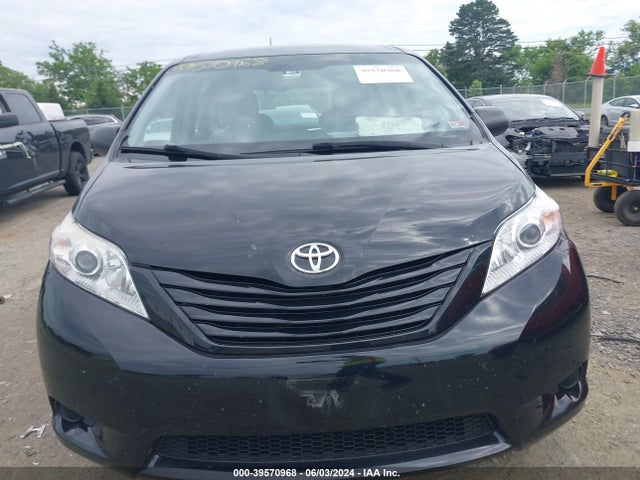 Toyota Sienna L 7 Passenger 2015 5TDZK3DC8FS660607 Image 12