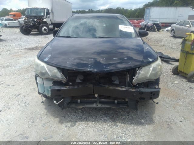 4T1BF1FK9EU389268 Toyota CAMRY SE