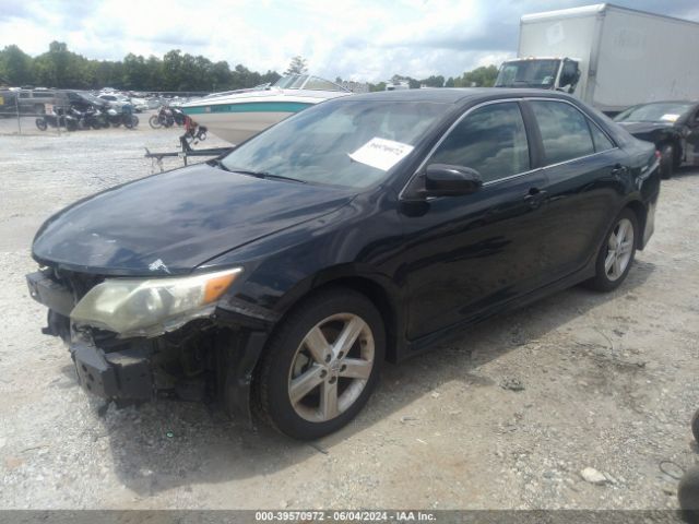 4T1BF1FK9EU389268 Toyota CAMRY SE