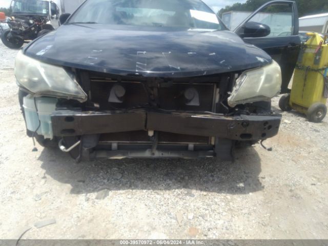 4T1BF1FK9EU389268 Toyota CAMRY SE