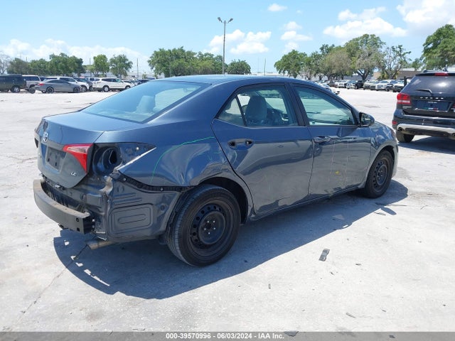 Toyota COROLLA LE 2018 2T1BURHE7JC978620 Image 4