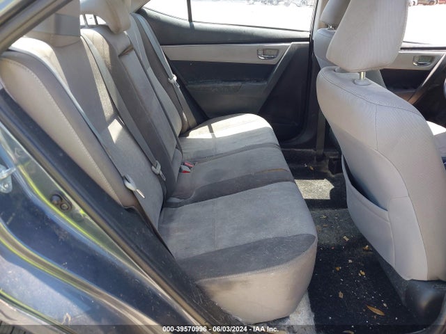 Toyota COROLLA LE 2018 2T1BURHE7JC978620 Image 8