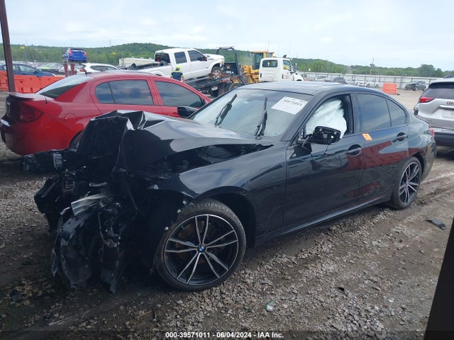 BMW 330I 2020 3MW5R1J05L8B06256 Image 2