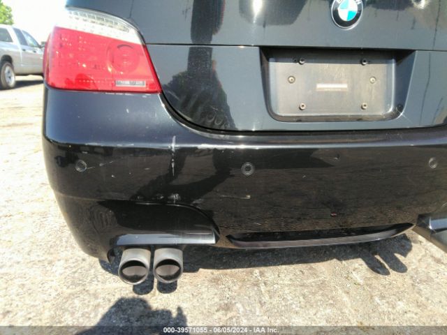 2007 BMW M5 WBSNB93587CX07053 Photo 5