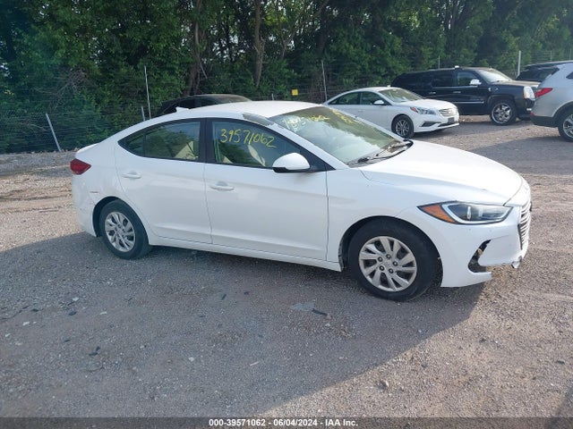 2017 5NPD74LF5HH146736 main image