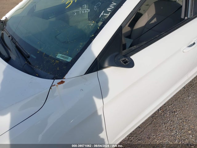 Hyundai ELANTRA SE 2017 5NPD74LF5HH146736 Image 13
