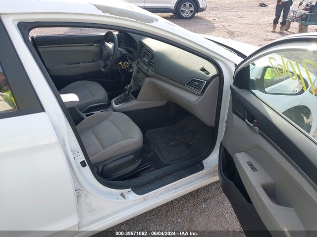 Hyundai ELANTRA SE 2017 5NPD74LF5HH146736 Image 5