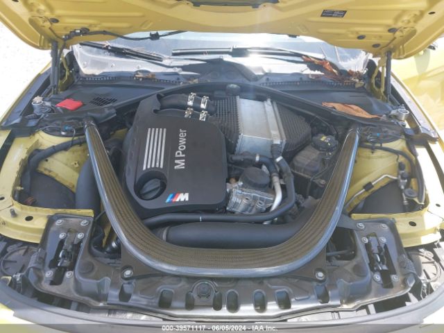 WBS3R9C5XFK330362 BMW M4