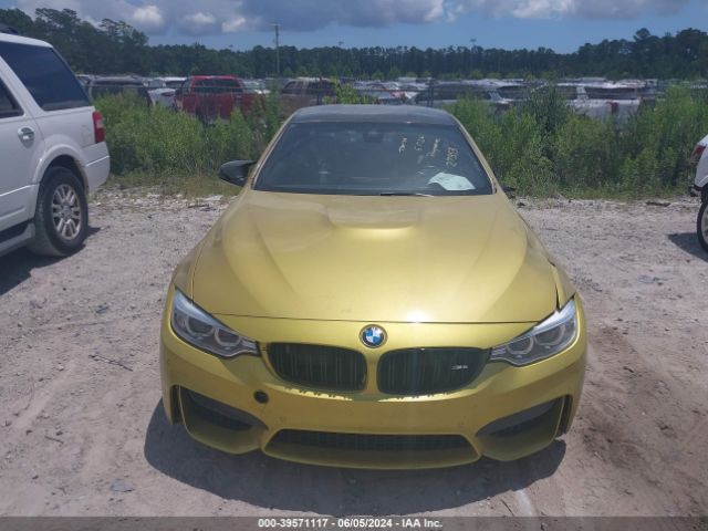 WBS3R9C5XFK330362 BMW M4