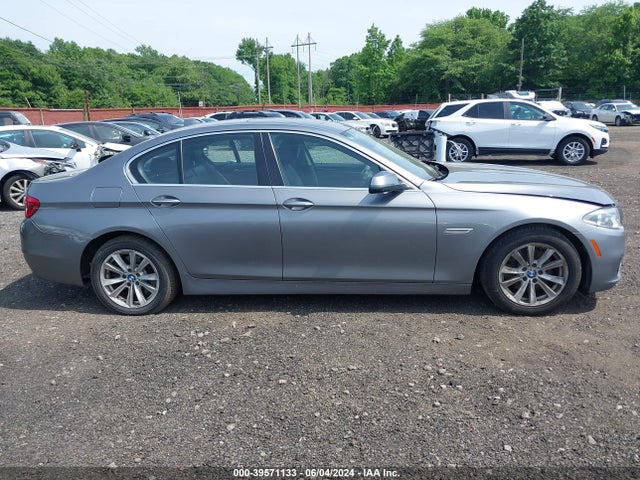 WBA5A7C52FG142740 BMW 528i Xdrive