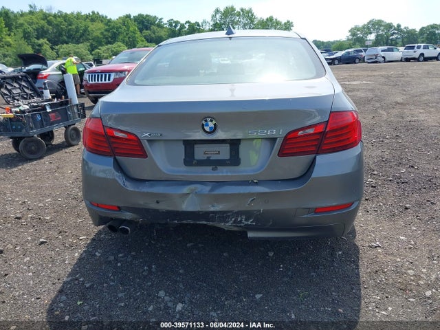 BMW 528i Xdrive 2015 WBA5A7C52FG142740 Image 16