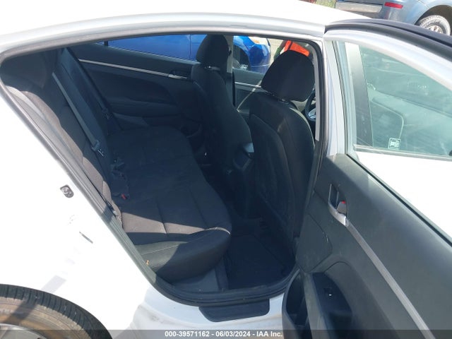 Hyundai ELANTRA SE 2020 5NPD74LF8LH518840 Image 8