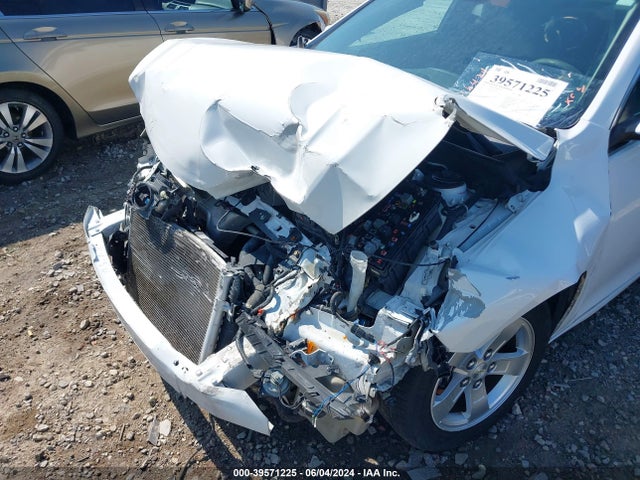 Chevrolet MALIBU 1LT 2015 1G11C5SL9FF232661 Image 18