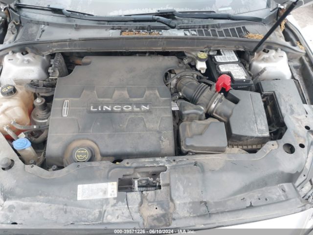 1LN6L9PKXK5606596 Lincoln Continental Standard