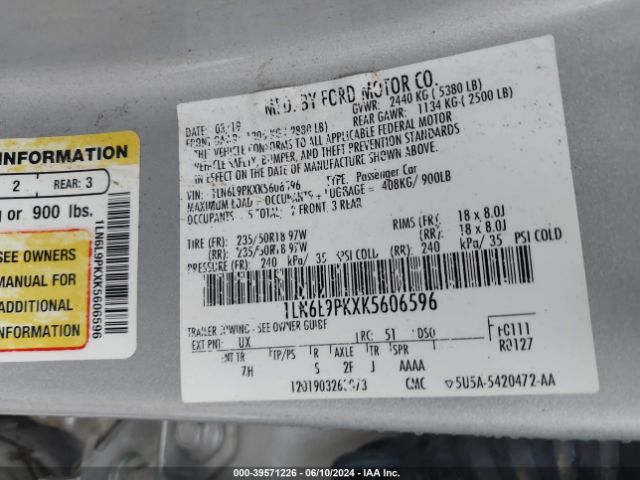 1LN6L9PKXK5606596 Lincoln Continental Standard