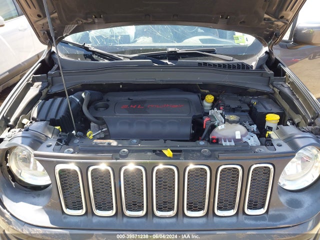 Jeep Renegade Latitude 2016 ZACCJBBTXGPC88000 Image 10