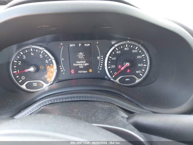 ZACCJBBTXGPC88000 Jeep Renegade Latitude